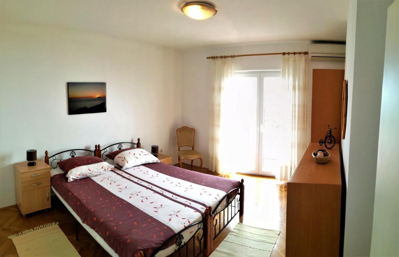 Apartamento Leona Lovran Exterior foto
